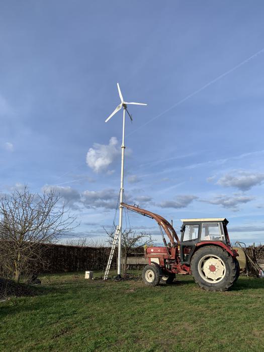 Windkraftanlage Wingut aufgebaute Windkraftanlage